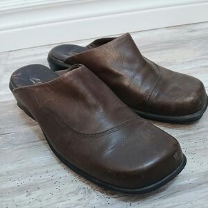 Clarks Brown Leather Clogs Women’s 8.5 Comfort Mule Shoes